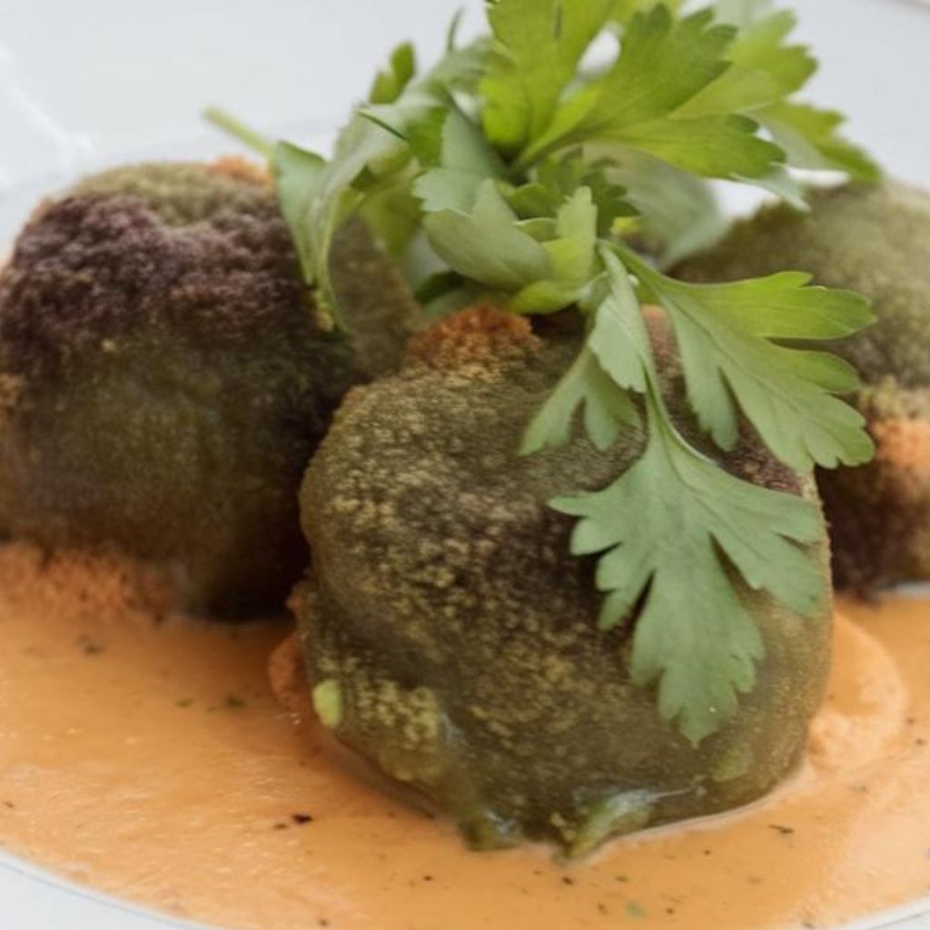 Albóndigas de Garbanzo en Salsa de Almendras