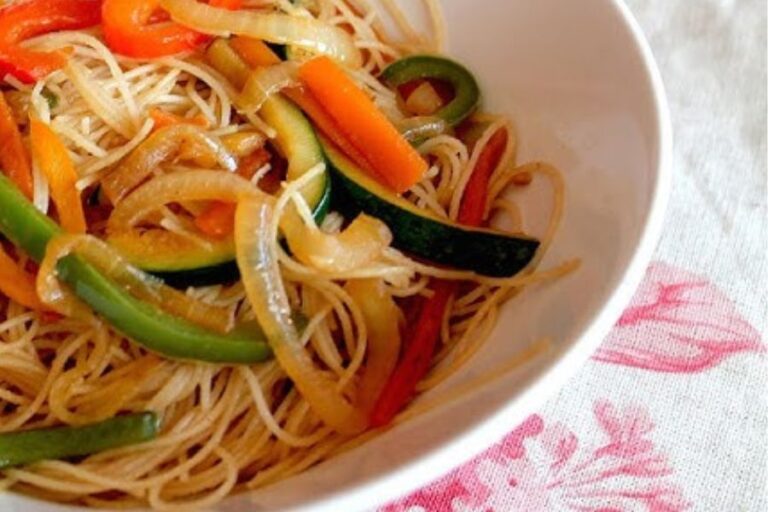 Fideos Veganos de Arroz con Verduras