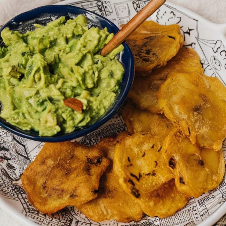 Tostones Veganos con Guacamole