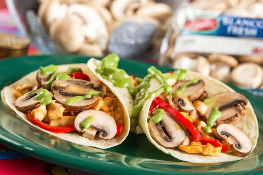 Fajitas Veganas de Champiñones y Calabacín