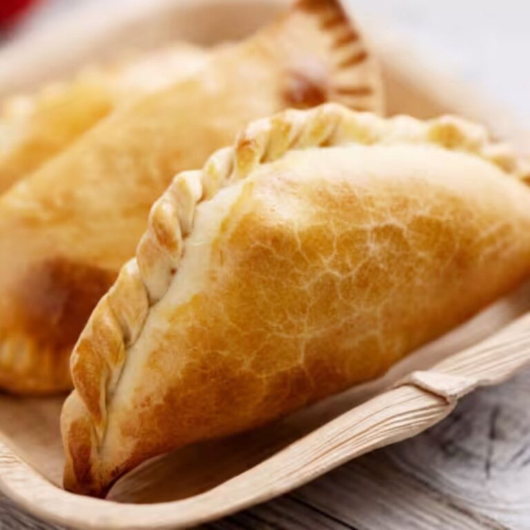 Empanadas Veganas de Espinacas y Frijoles