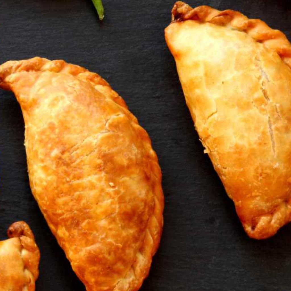 Empanadas Veganas de Frijoles y Verduras